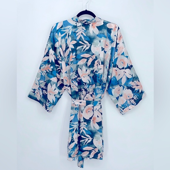 Linea Donatella Floral Satin Robe - Picture 3 of 4